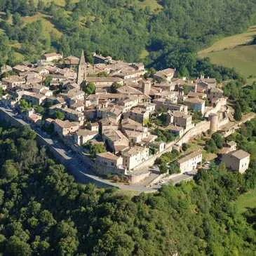 Saint-Lieux-les-Laveur, à 30 min d'Albi, Tarn (81) - Baptême de l'air paramoteur Saint-Lieux-les-Laveur, à 30 min d'Albi, Tarn (81) - Baptême de l'air paramoteur