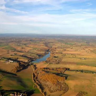 Baptême en Paramoteur près d'Albi en région Midi-Pyrénées Baptême en Paramoteur près d'Albi en région Midi-Pyrénées
