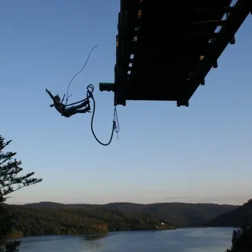 Saut à l'élastique en région Alsace Saut à l'élastique en région Alsace