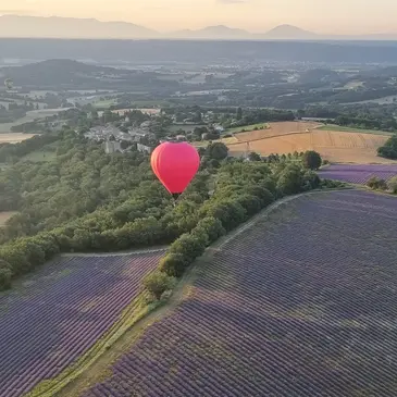 Vol en Montgolfière près d'Aix-en-Provence Vol en Montgolfière près d'Aix-en-Provence
