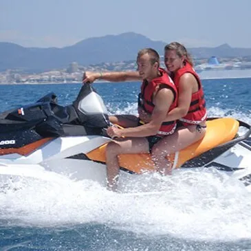 Week-end Randonnée Jet Ski à Saint-Aygulf Week-end Randonnée Jet Ski à Saint-Aygulf