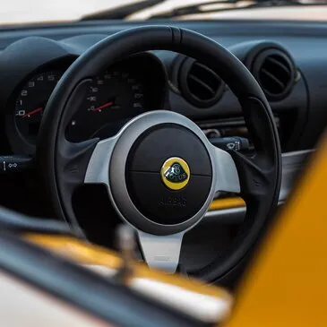 Stage de Pilotage Lotus et Caterham en région Rhône-Alpes Stage de Pilotage Lotus et Caterham en région Rhône-Alpes