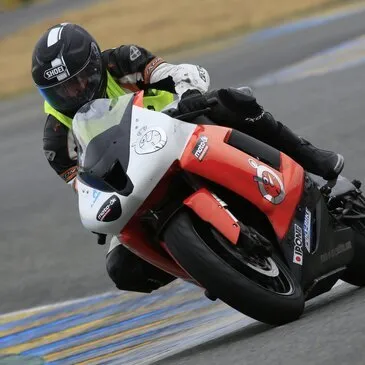 Saône et loire (71) Bourgogne - Stage de Pilotage Saône et loire (71) Bourgogne - Stage de Pilotage
