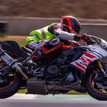 Stage de pilotage moto proche Circuit de Bresse Stage de pilotage moto proche Circuit de Bresse