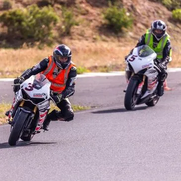 Réserver Stage de pilotage moto en Bourgogne Réserver Stage de pilotage moto en Bourgogne