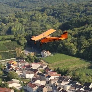 Baptême en Avion ULM à Reims - La Marne Baptême en Avion ULM à Reims - La Marne