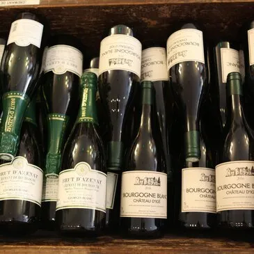 Cours d'œnologie proche Vonnas, à 25 min. de Bourg-en-Bresse Cours d'œnologie proche Vonnas, à 25 min. de Bourg-en-Bresse