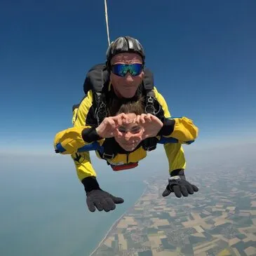 Week-end Saut en Parachute Tandem près d'Etretat Week-end Saut en Parachute Tandem près d'Etretat