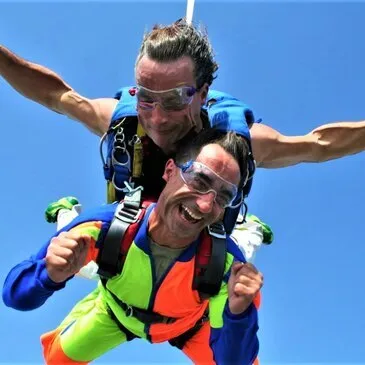 Saut en parachute proche Le Havre