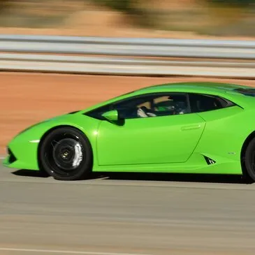Stage de pilotage Lamborghini en région PACA et Corse
