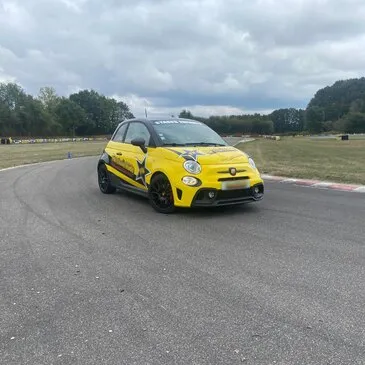 Circuit de Sautron, à 30 min de Nantes, Loire Atlantique (44) - Stage de Pilotage pour Enfant Circuit de Sautron, à 30 min de Nantes, Loire Atlantique (44) - Stage de Pilotage pour Enfant