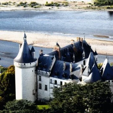 Vol en Montgolfière de Blois à Chambord - Vallée de la Loire en région Centre Vol en Montgolfière de Blois à Chambord - Vallée de la Loire en région Centre