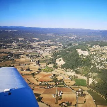 Baptême Privatif en Avion au Castellet - La Côte Varoise en région PACA et Corse Baptême Privatif en Avion au Castellet - La Côte Varoise en région PACA et Corse