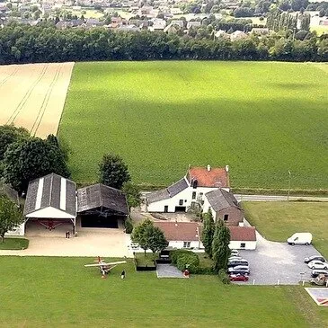 Buzet, à 35 min de Namur, Namur (WNA) - Baptême en ULM et Autogire Buzet, à 35 min de Namur, Namur (WNA) - Baptême en ULM et Autogire