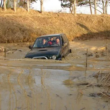 Baptême Passager en 4x4 près de Nantes Baptême Passager en 4x4 près de Nantes