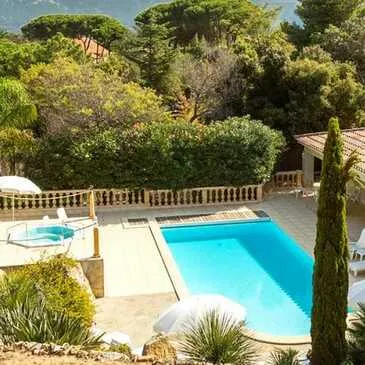 Week-end en Amoureux à Calvi en région PACA et Corse Week-end en Amoureux à Calvi en région PACA et Corse