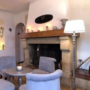 Week end en Amoureux proche Entraigues-sur-la-Sorgue, à 10 min d'Avignon Week end en Amoureux proche Entraigues-sur-la-Sorgue, à 10 min d'Avignon