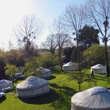 Weekend et Hébergement Insolite proche Plessix Balisson, à 15 min de Dinan Weekend et Hébergement Insolite proche Plessix Balisson, à 15 min de Dinan