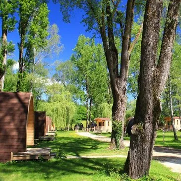 Weekend et Hébergement Insolite, département Nièvre Weekend et Hébergement Insolite, département Nièvre