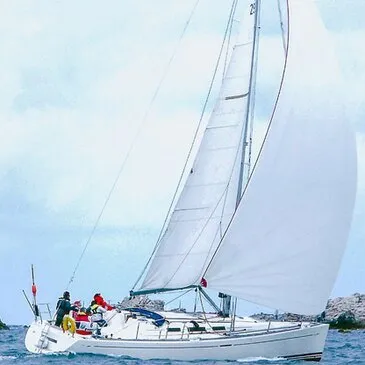 Stage de Navigation Voile Hauturière à la Trinité-sur-Mer Stage de Navigation Voile Hauturière à la Trinité-sur-Mer