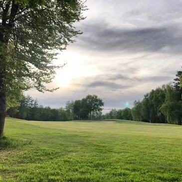 Goulles, à 20 min d'Aurillac, Cantal (15) - Week end Golf Goulles, à 20 min d'Aurillac, Cantal (15) - Week end Golf