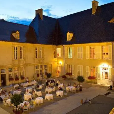 Week end en Hôtel Spa proche Belleville-en-Beaujolais, à 40 min de Lyon