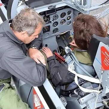 Aérodrome de Pontoise-Cormeilles, Val d'oise (95) - Vol avion de chasse Aérodrome de Pontoise-Cormeilles, Val d'oise (95) - Vol avion de chasse