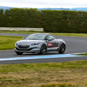 Stage de Pilotage Peugeot RCZ-R - Circuit d'Issoire Stage de Pilotage Peugeot RCZ-R - Circuit d'Issoire
