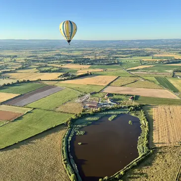 Baptême de l'air montgolfière en région Auvergne Baptême de l'air montgolfière en région Auvergne