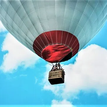 Baptême de l'air montgolfière en région Auvergne Baptême de l'air montgolfière en région Auvergne