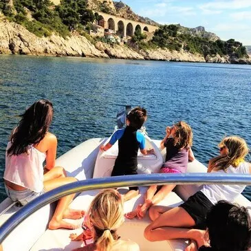 Balade en bateau en région PACA et Corse Balade en bateau en région PACA et Corse
