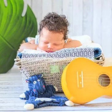 Shooting Photo de Bébé à Marseille Shooting Photo de Bébé à Marseille