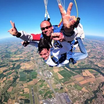 Saut en parachute, département Aveyron Saut en parachute, département Aveyron