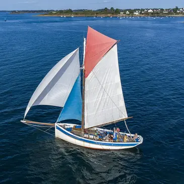 Balade en Langoustier vers l&#39;île de Houat et Hoedic