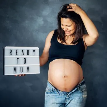 Séance Photo de Grossesse à Saint-Etienne Séance Photo de Grossesse à Saint-Etienne