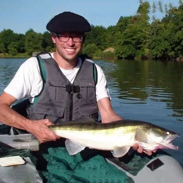 Stage de Pêche Sportive à La Roche-sur-Yon Stage de Pêche Sportive à La Roche-sur-Yon