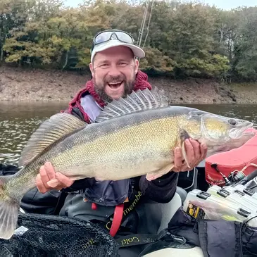 Stage de Pêche Sportive à La Roche-sur-Yon Stage de Pêche Sportive à La Roche-sur-Yon