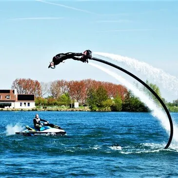 Initiation au Flyboard près de Lille Initiation au Flyboard près de Lille