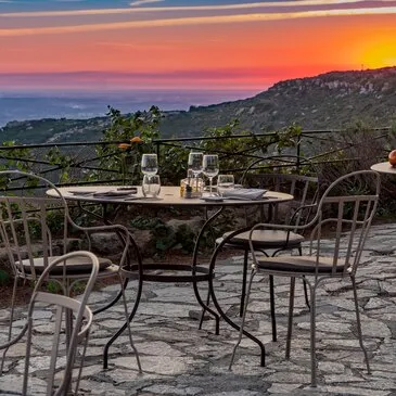 Réserver Week end en Amoureux département Bouches du Rhône Réserver Week end en Amoureux département Bouches du Rhône