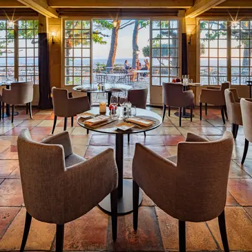 Réserver Week end en Amoureux en PACA et Corse Réserver Week end en Amoureux en PACA et Corse