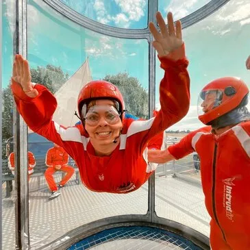 Simulateur de Chute Libre, département Loire Atlantique Simulateur de Chute Libre, département Loire Atlantique