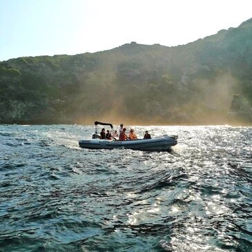 Balade en bateau en région PACA et Corse