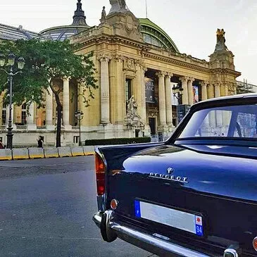 Balade en Voiture de Collection et Dégustation à Paris Balade en Voiture de Collection et Dégustation à Paris