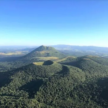 Baptême de l'air montgolfière proche Orcines Baptême de l'air montgolfière proche Orcines