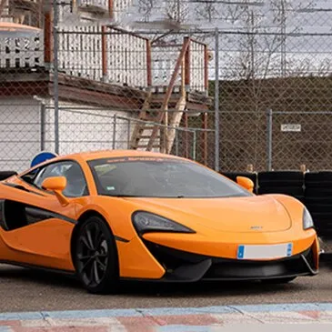 Stage en McLaren 540C - Circuit de l'Anneau du Rhin Stage en McLaren 540C - Circuit de l'Anneau du Rhin