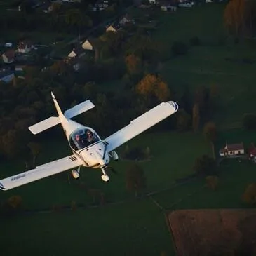 Aérodrome du Mans Arnage, Sarthe (72) - Baptême en ULM et Autogire Aérodrome du Mans Arnage, Sarthe (72) - Baptême en ULM et Autogire