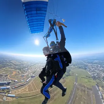Offrir Saut en parachute en Pays-de-la-Loire Offrir Saut en parachute en Pays-de-la-Loire