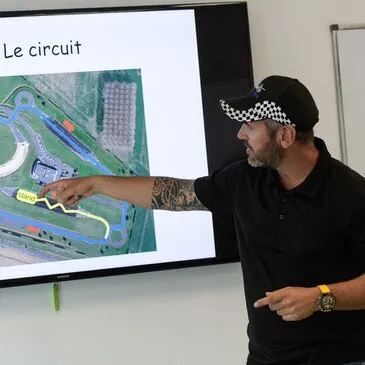 Stage de Pilotage pour Enfant, département Ille et vilaine Stage de Pilotage pour Enfant, département Ille et vilaine