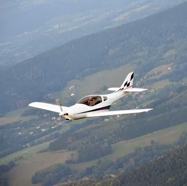 Aéroport de Nancy-Essey, Meurthe et moselle (54) - Baptême en ULM et Autogire Aéroport de Nancy-Essey, Meurthe et moselle (54) - Baptême en ULM et Autogire