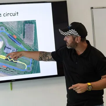 Stage de Pilotage pour Enfant, département Seine et marne Stage de Pilotage pour Enfant, département Seine et marne